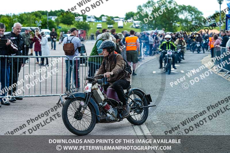 Vintage motorcycle club;eventdigitalimages;no limits trackdays;peter wileman photography;vintage motocycles;vmcc banbury run photographs